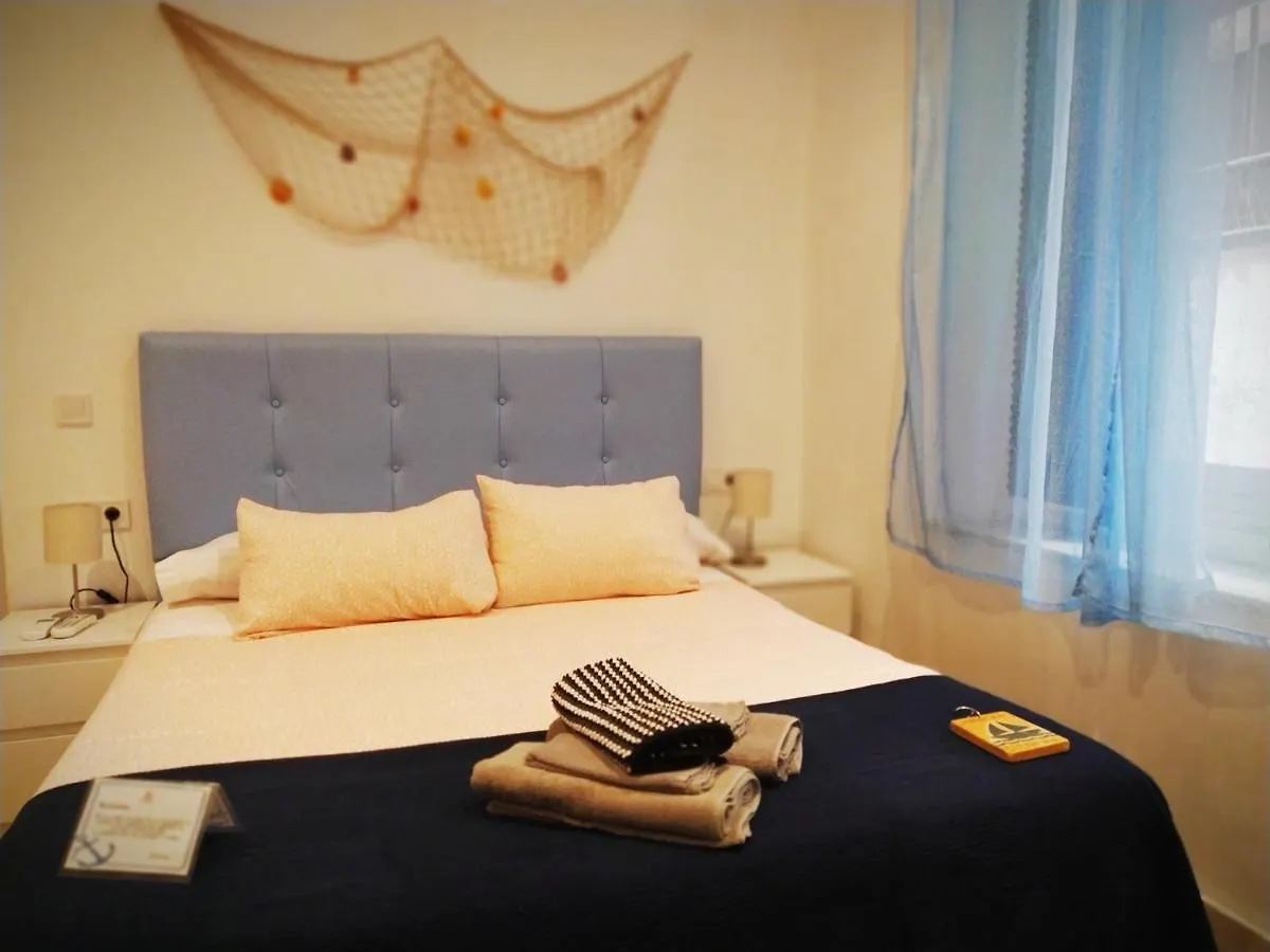 Hostal Casa Nautilus Cadiz 0*,  Spain
