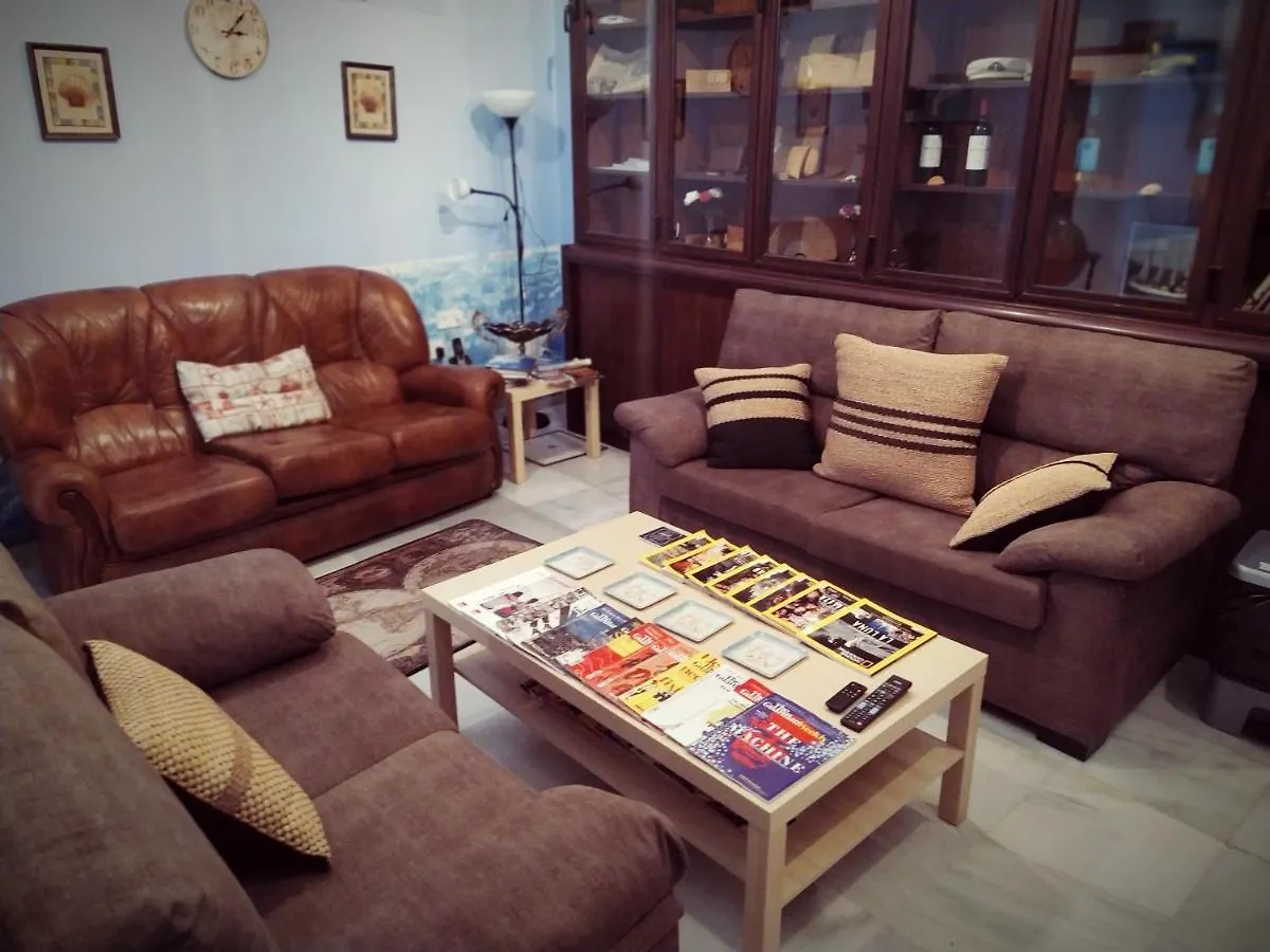 Guest house Hostal Casa Nautilus Cadiz Spain