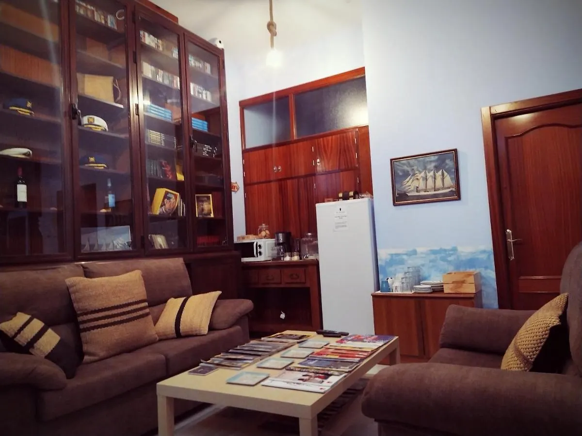 Hostal Casa Nautilus Cadiz