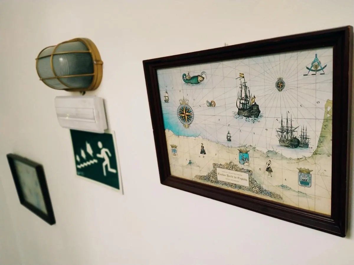 Hostal Casa Nautilus Cadiz 0*,  Spain