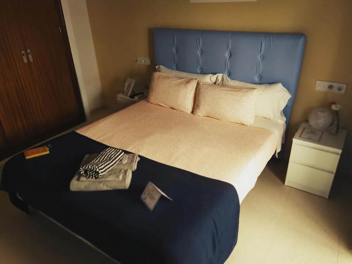 Hostal Casa Nautilus Cádiz